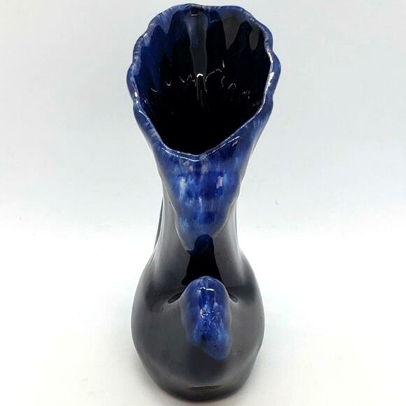 Small Vintage Blue Drip Glaze Art Pottery Swan Vase - Picture 5 of 10